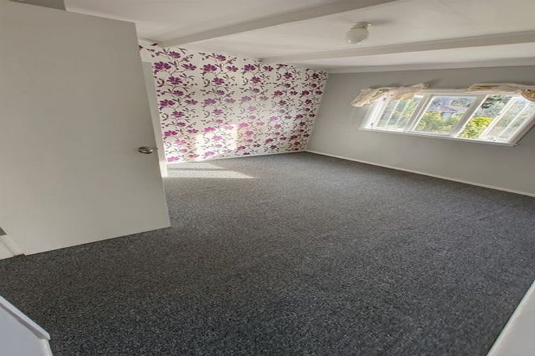 Photo of property in 36 Kamara Road, Glen Eden, Auckland, 0602