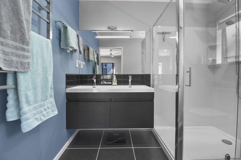 Photo of property in 96 Brian Crescent, Stanmore Bay, Whangaparaoa, 0932