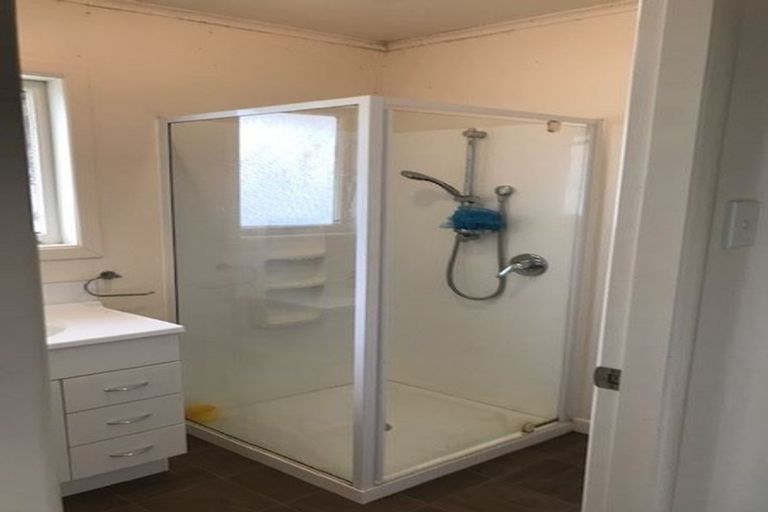 Photo of property in 43 North Road, Clevedon, Papakura, 2582