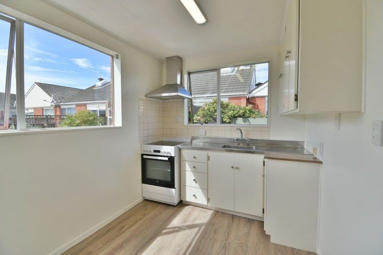 Photo of property in 20e Oxford Street, South Dunedin, Dunedin, 9012