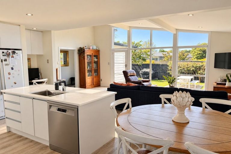 Photo of property in 51 Samuel Street, Hoon Hay, Christchurch, 8025