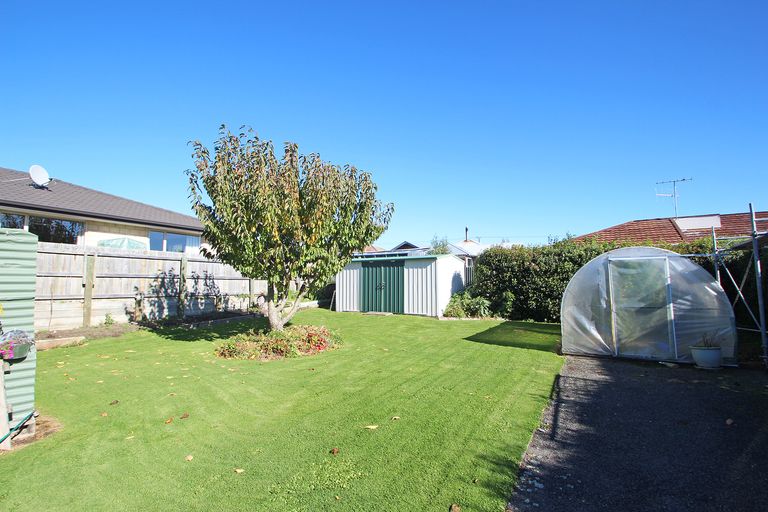 Photo of property in 14 Mersey Street, South Hill, Oamaru, 9400