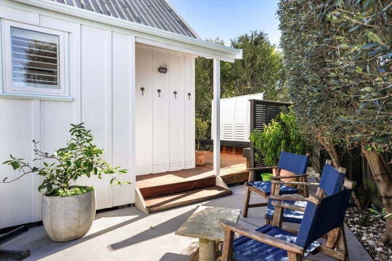 Photo of property in 118a Otahu Road, Whangamata, 3620