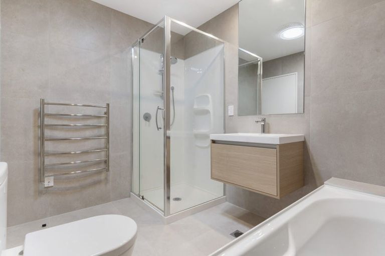 Photo of property in 28 Brookview Drive, Flat Bush, Auckland, 2019