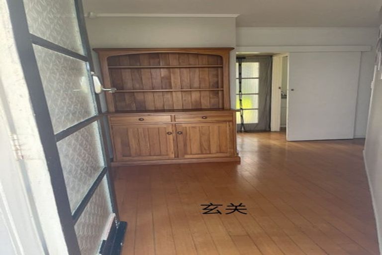 Photo of property in 76 Bruce Road, Glenfield, Auckland, 0629