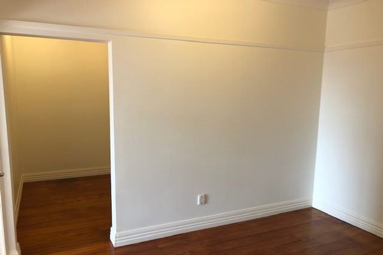 Photo of property in 9 Connaught Terrace, Brooklyn, Wellington, 6021