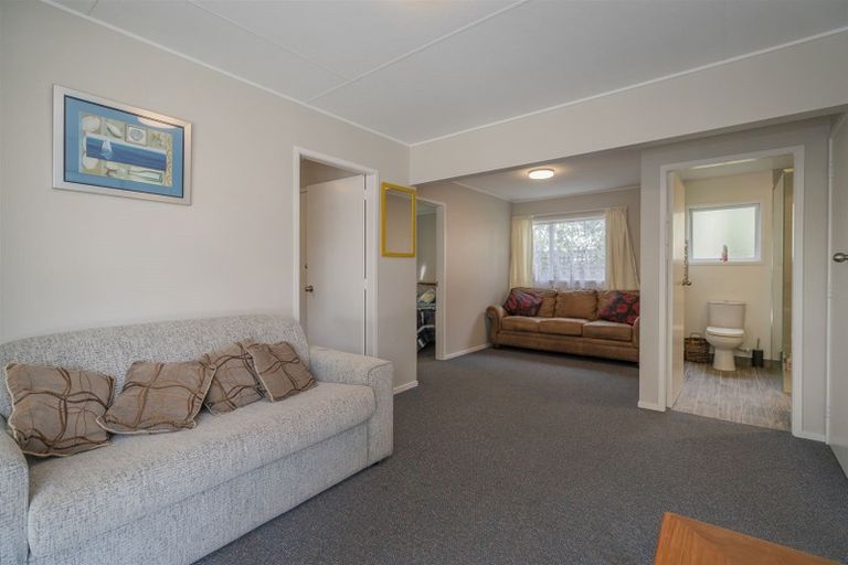 Photo of property in 10 Poplar Street, Whitianga, 3510
