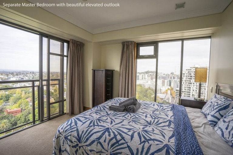 Photo of property in The Metropolis Apartments, 2912/1 Courthouse Lane, Auckland Central, Auckland, 1010