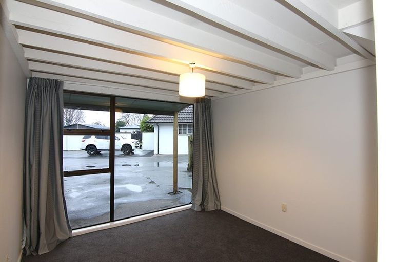 Photo of property in 688a Main North Road, Belfast, Christchurch, 8051