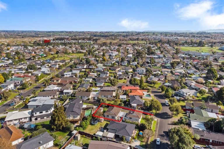 Photo of property in 2/14 Taonui Street, Rosehill, Papakura, 2113