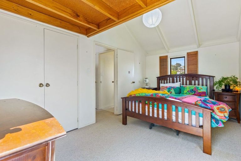 Photo of property in 2/62 Waiau Street, Torbay, Auckland, 0630