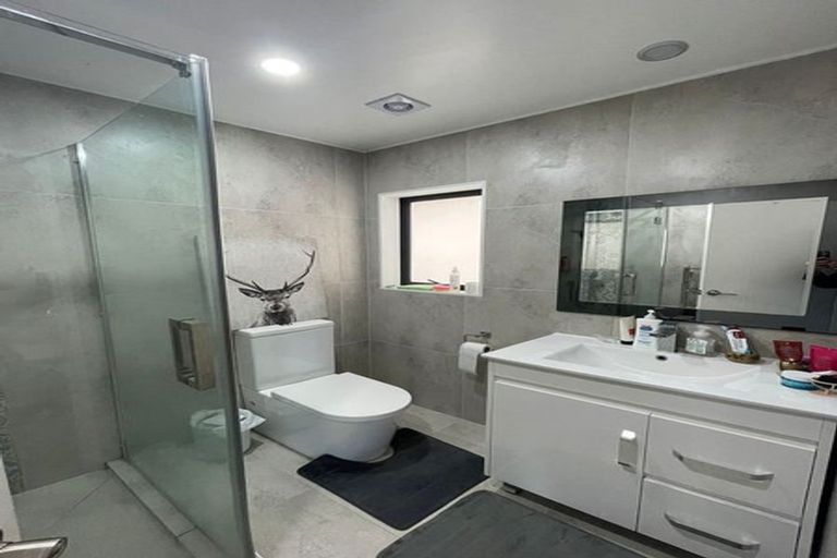 Photo of property in 5 Goyal Lane, Pakuranga, Auckland, 2010