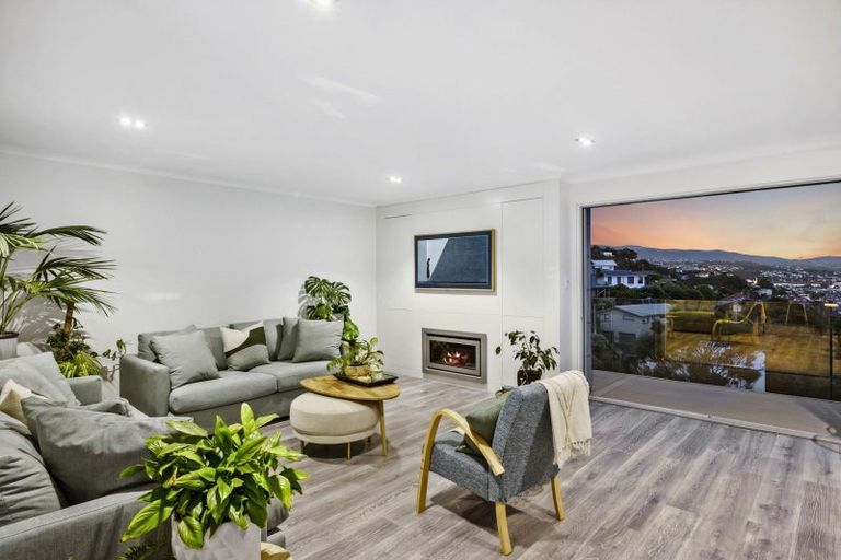 Photo of property in 63 Cliffs Road, Saint Clair, Dunedin, 9012