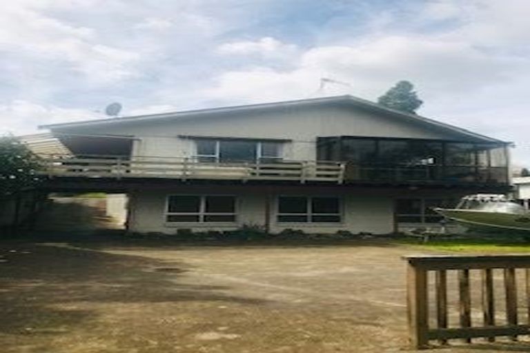 Photo of property in 479 River Road, Fairfield, Hamilton, 3214