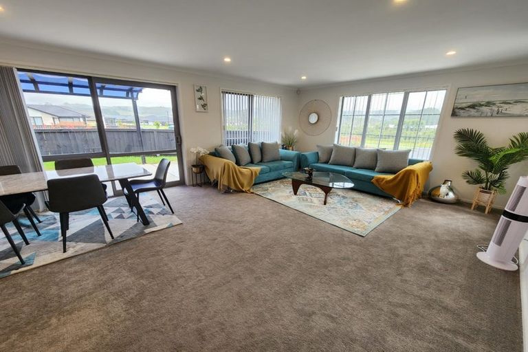 Photo of property in 23 Harriet Johnston Drive, Pokeno, 2402