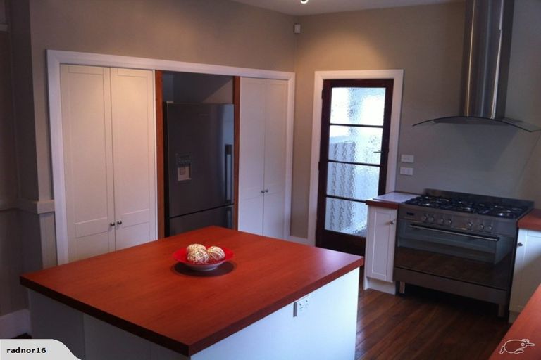 Photo of property in 16 Radnor Street, St Albans, Christchurch, 8014