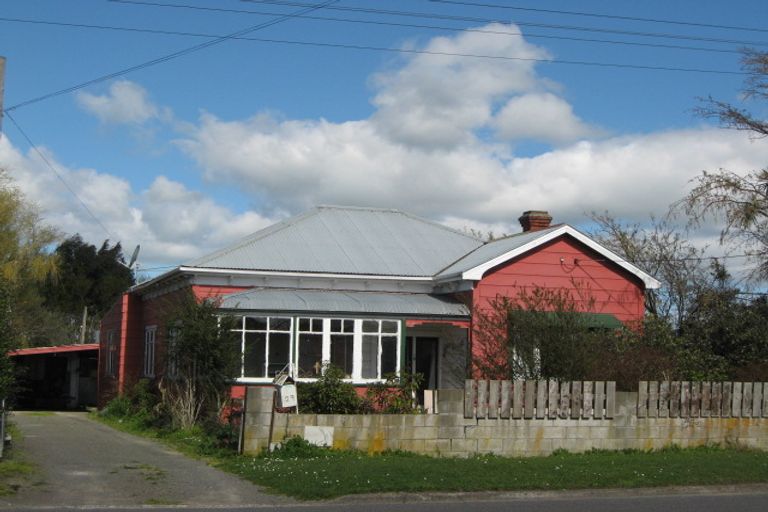 Photo of property in 29 Russell Street, Marton, 4710