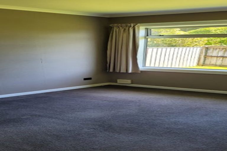 Photo of property in 53 Calvert Road, Lynmouth, New Plymouth, 4310