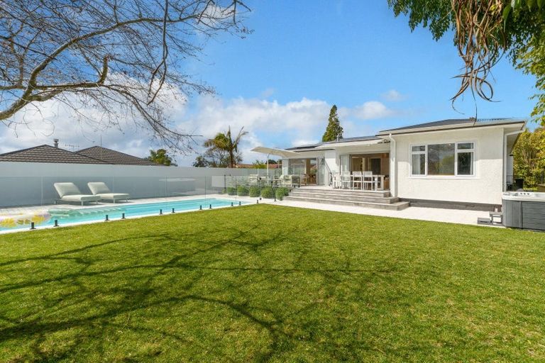Photo of property in 129 Kings Avenue, Matua, Tauranga, 3110