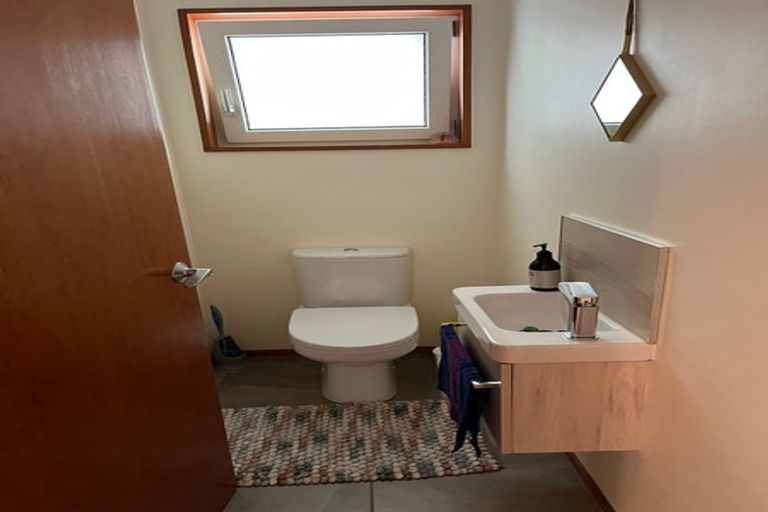 Photo of property in 27 Hewitts Road, Woodend, 7610