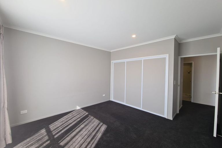 Photo of property in 19 William Dawson Crescent, Wigram, Christchurch, 8025