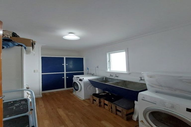 Photo of property in 32 Waimea Street, Westown, New Plymouth, 4310