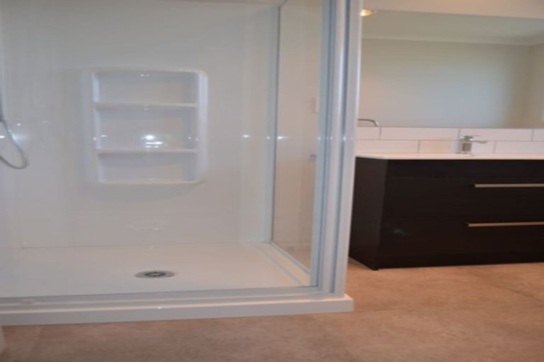 Photo of property in 35 Te Ranga Memorial Drive, Pyes Pa, Tauranga, 3112