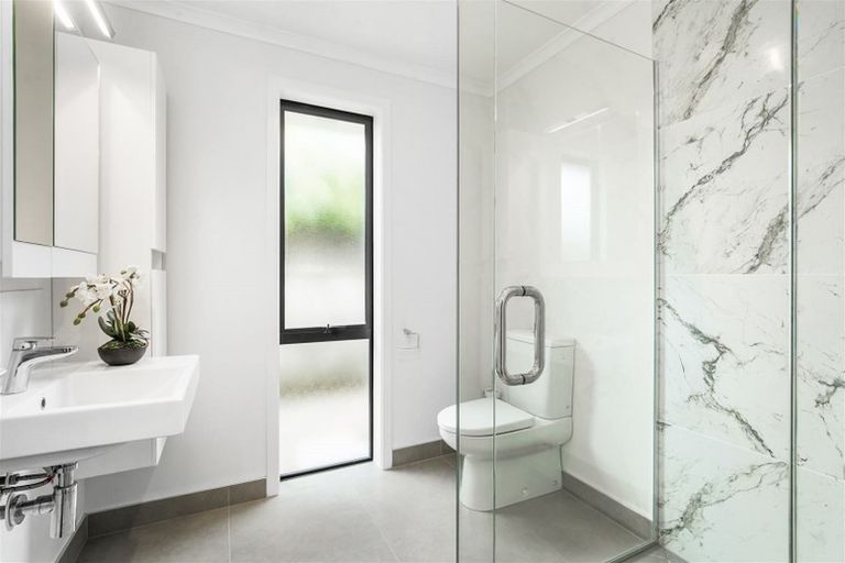 Photo of property in 18 Sheridan Street, Silverdale, Hamilton, 3216