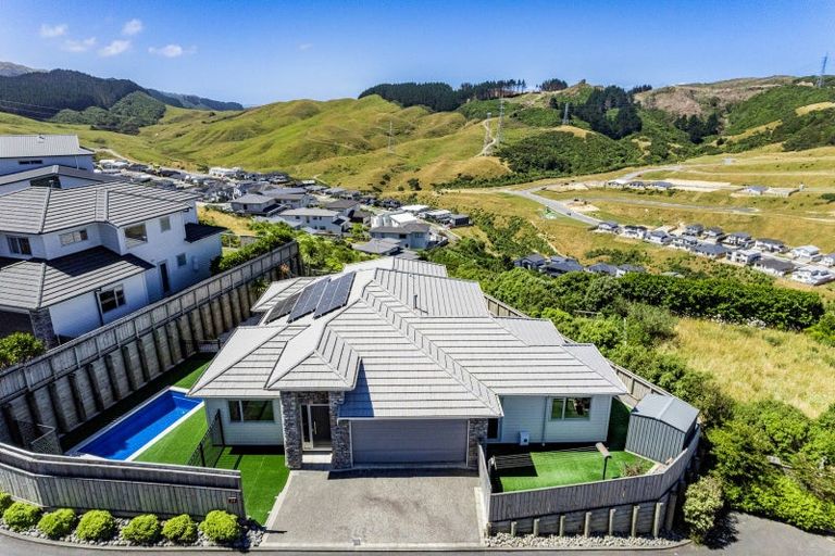Photo of property in 24 Foxham Terrace, Churton Park, Wellington, 6037