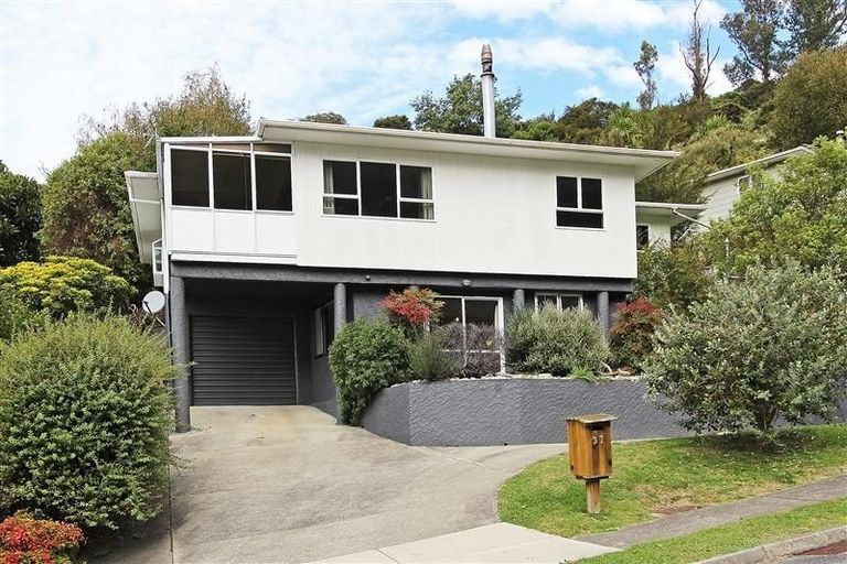 Photo of property in 37 Sowman Street, The Brook, Nelson, 7010