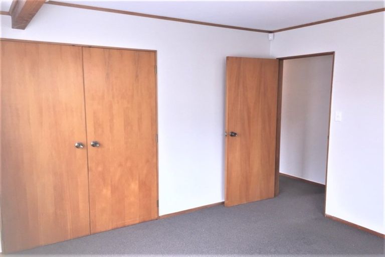 Photo of property in 141 Parrs Cross Road, Glen Eden, Auckland, 0612