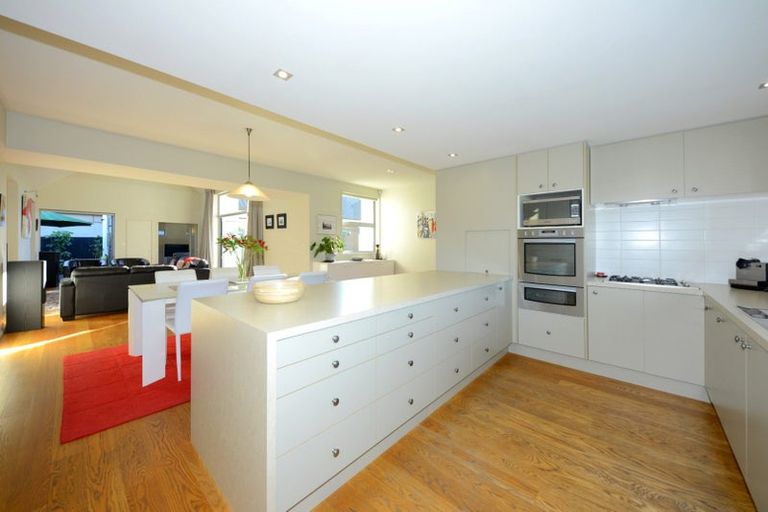 Photo of property in 110a Wairakei Road, Bryndwr, Christchurch, 8052