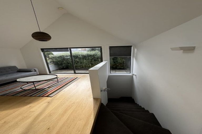 Photo of property in 3/83 Austin Street, Mount Victoria, Wellington, 6011