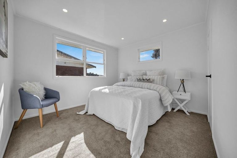 Photo of property in 97 Tidal Road, Mangere, Auckland, 2022