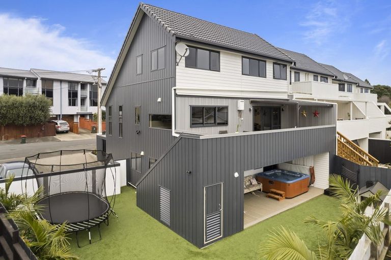 Photo of property in 4 Otahuri Crescent, Greenlane, Auckland, 1051