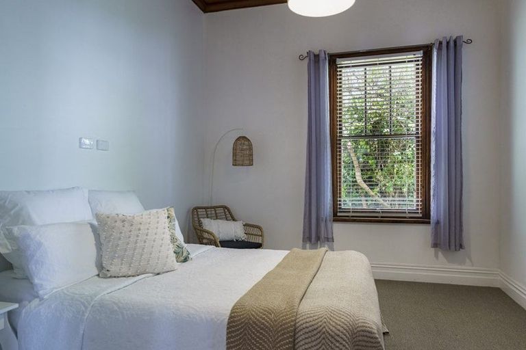 Photo of property in 1 Latham Street, Napier South, Napier, 4110