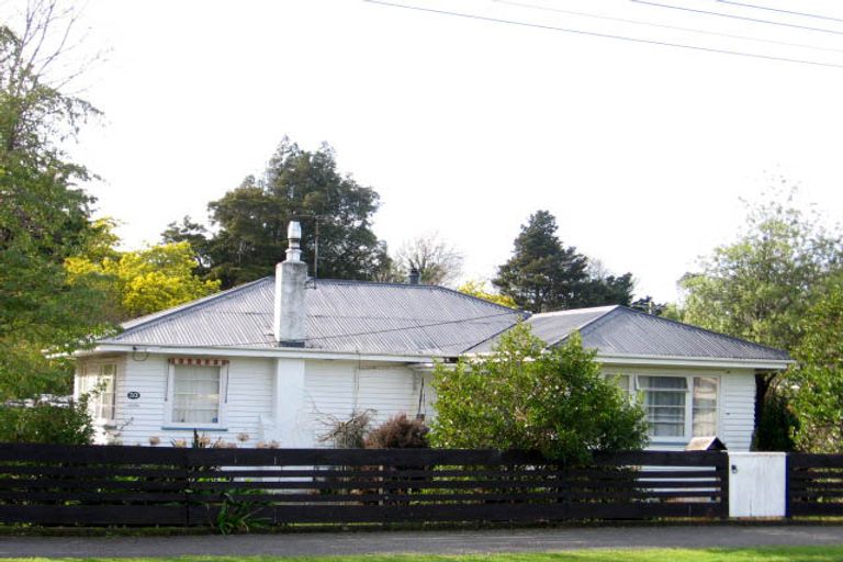 Photo of property in 30 Oxford Street, Lansdowne, Masterton, 5810