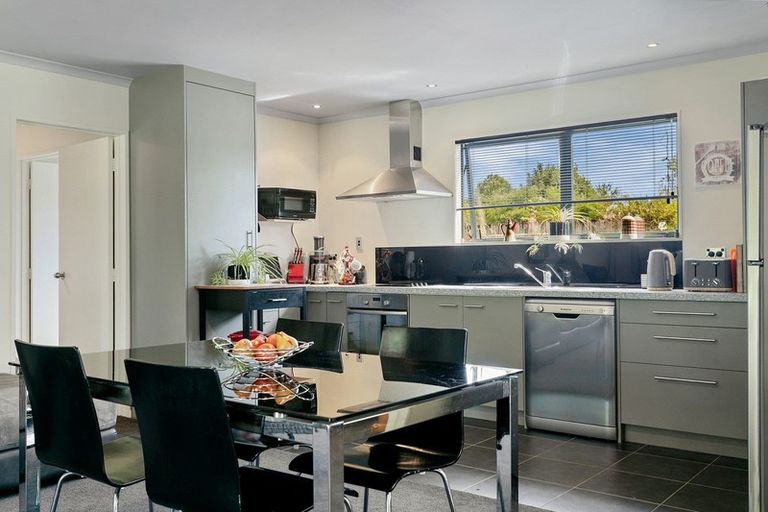 Photo of property in 32 Te Whakarau Street, Turangi, 3334