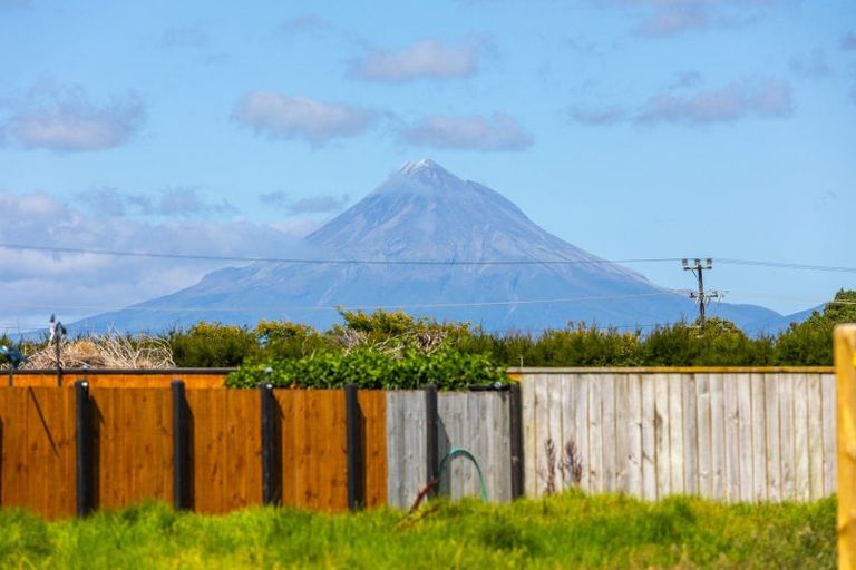 Photo of property in 14 Tangaroa Street, Waitara, 4320