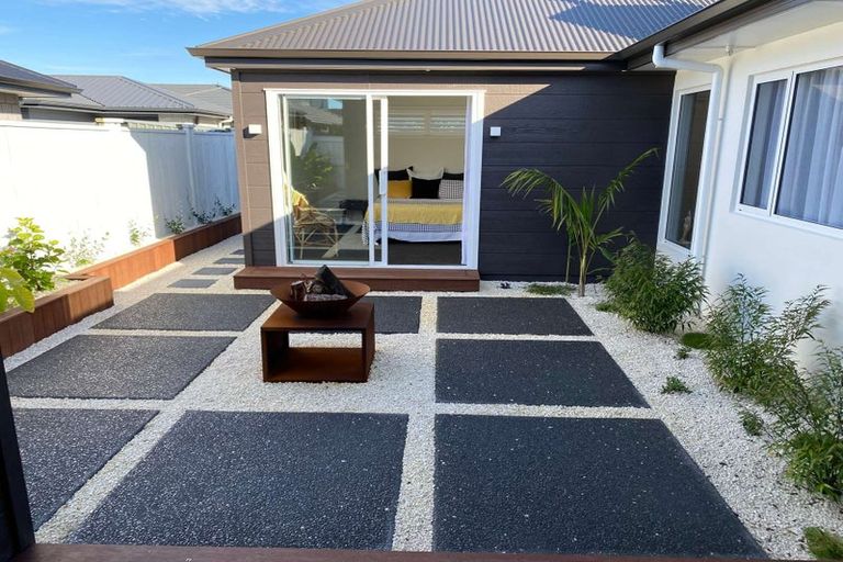 Photo of property in 8 Montiicola Drive, Papamoa Beach, Papamoa, 3118