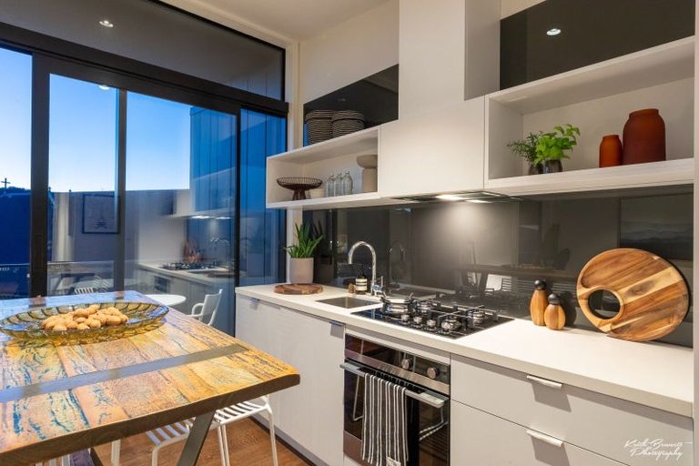 Photo of property in 45 Avon Street, Island Bay, Wellington, 6023