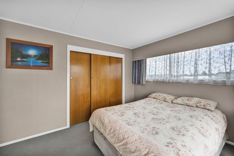 Photo of property in 26 Iredale Road, Hawera, 4610