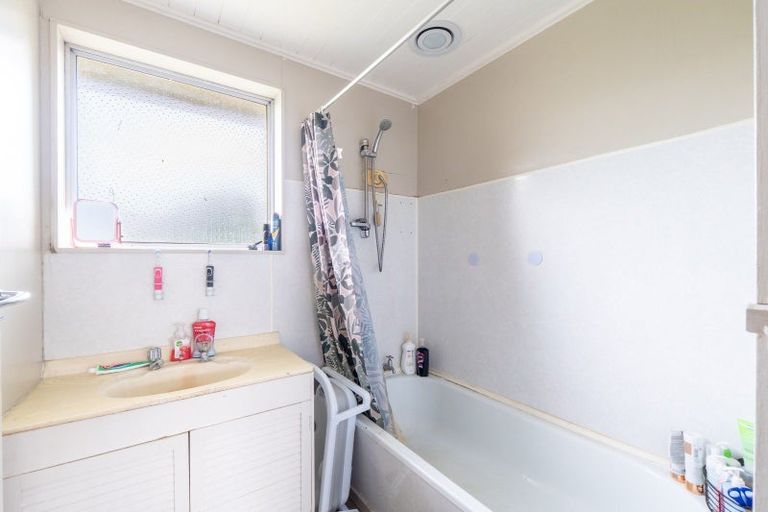 Photo of property in 35 Arundel Crescent, Strathern, Invercargill, 9812