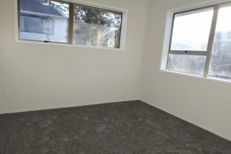 Photo of property in 11 Chantal Place, Red Hill, Papakura, 2110