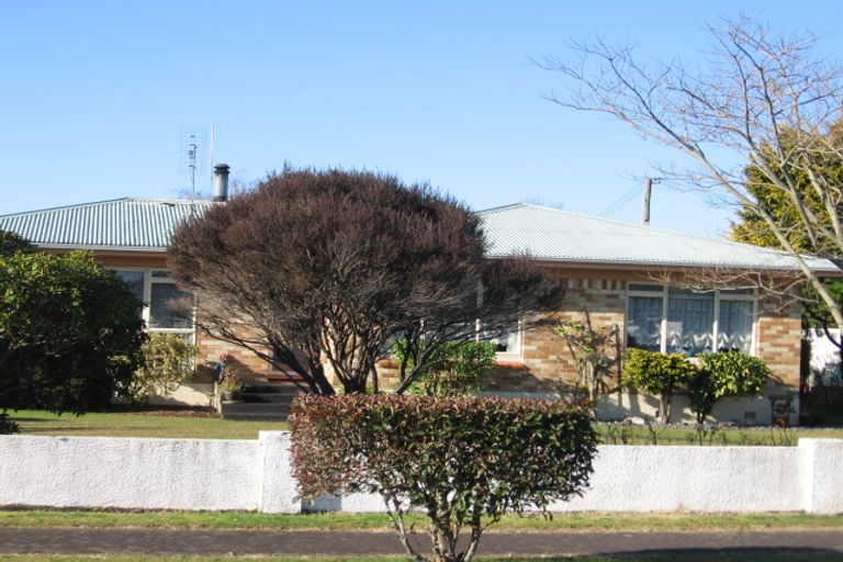 Photo of property in 19 Grove Road, Papakura, 2110