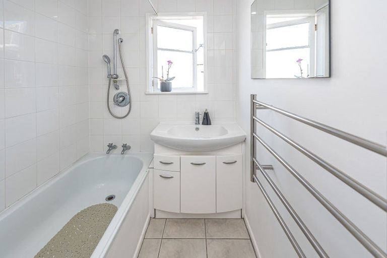 Photo of property in 40 Matai Street, Castlecliff, Whanganui, 4501