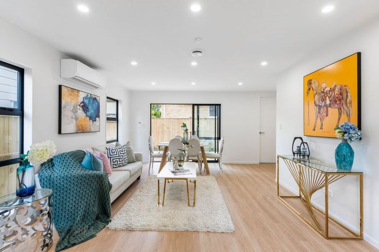 Photo of property in 36d Sunnyside Crescent, Papatoetoe, Auckland, 2025