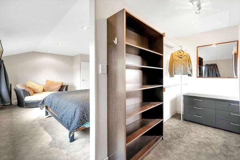 Photo of property in 10 Pompolona Street, Te Anau, 9600