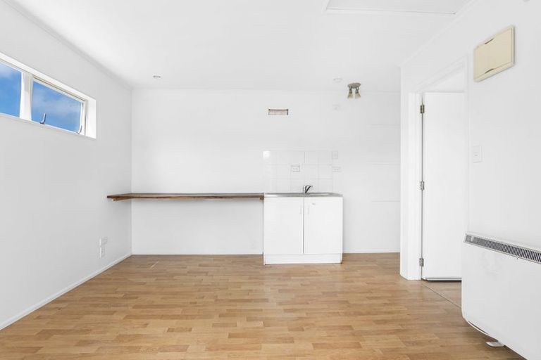 Photo of property in 76 Wattle Drive, New Brighton, Christchurch, 8083