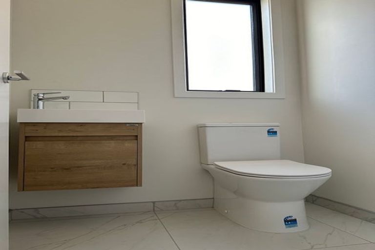 Photo of property in 13 Waimaa Lane, Pokeno, 2402